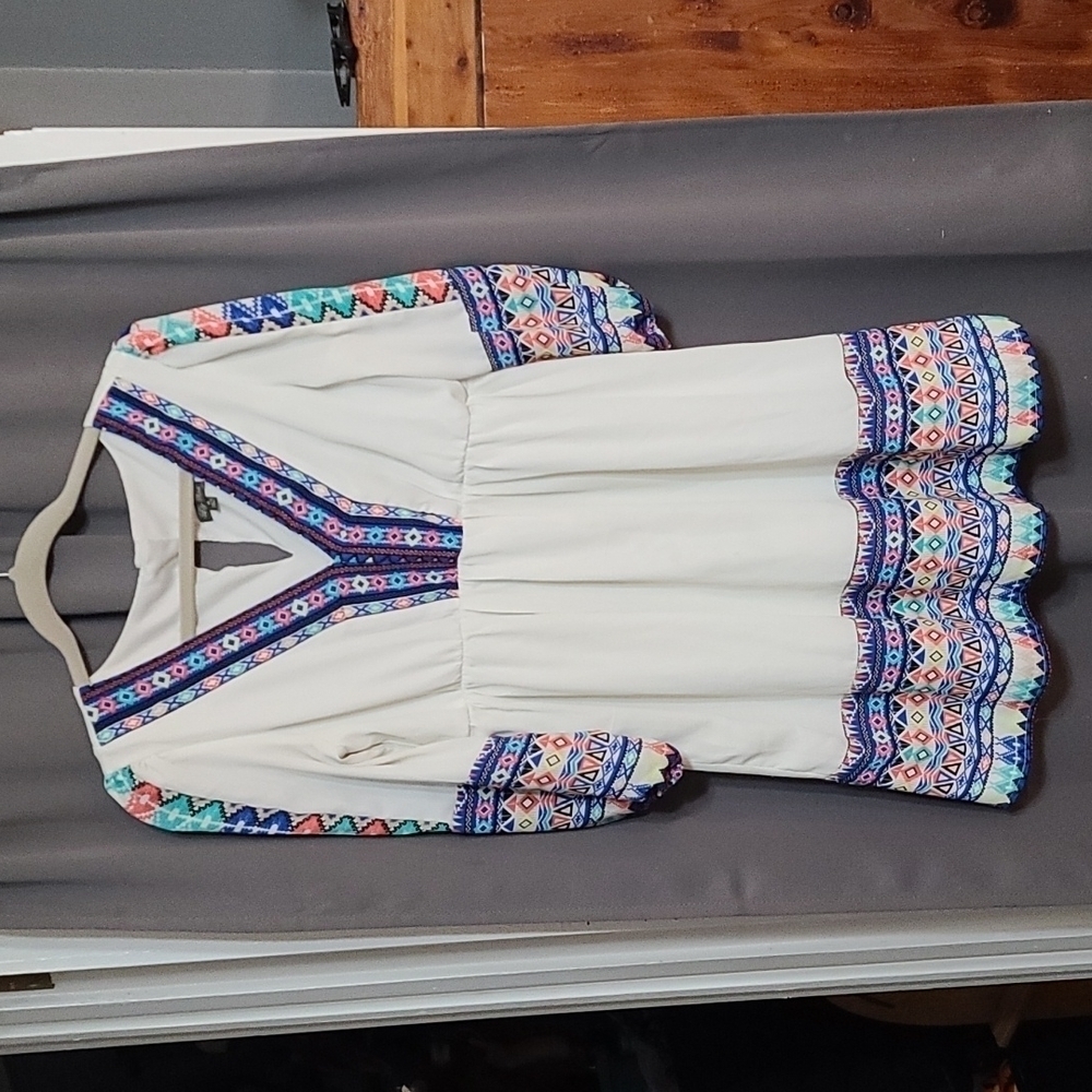 Lily Rose BoHo Style Dress Aztec Design Lined V-neck Summery Size M GUC … - Picture 1 of 9